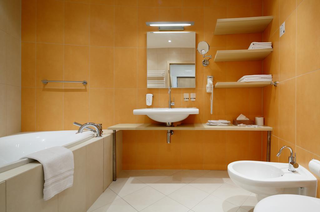 Orea Hotel Atrium โอโตรโกวิตเซ ห้อง รูปภาพ