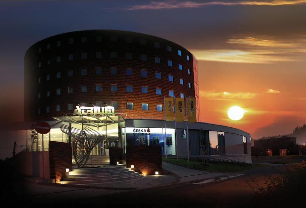 Orea Hotel Atrium โอโตรโกวิตเซ ภายนอก รูปภาพ