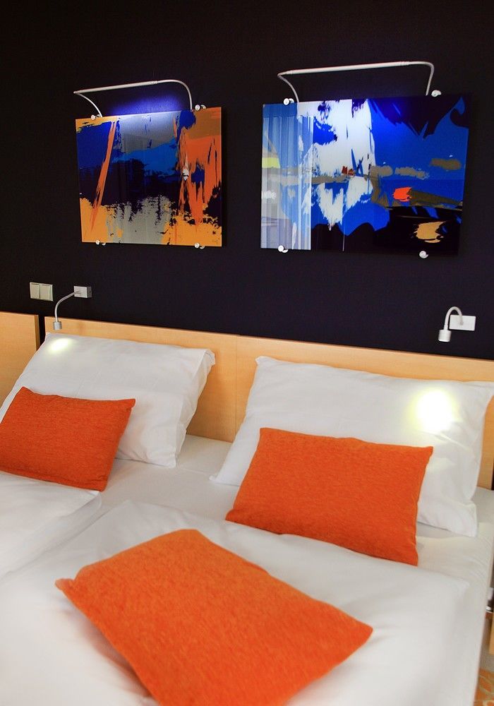 Orea Hotel Atrium โอโตรโกวิตเซ ภายนอก รูปภาพ